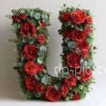 Letter U written on boquet of red roses letters dp by dp pic ()