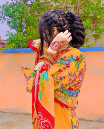 beautiful girl in mehandi dress dp pic for girls