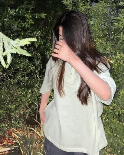 best pic of girl in white shirt newest photo