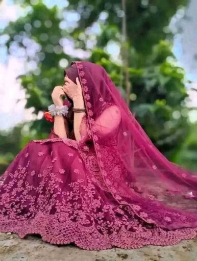 girl at purple dress ,best face hidden pfp for social media