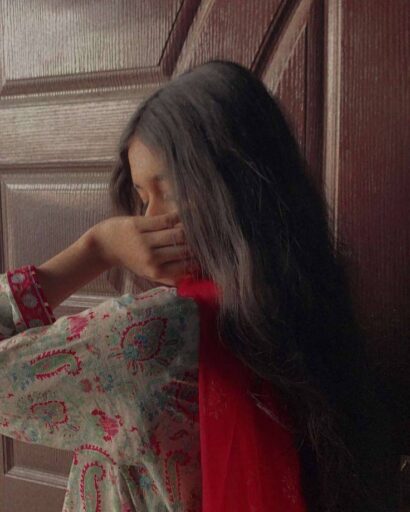 girl beautiful hairs with hidden face dp pfp